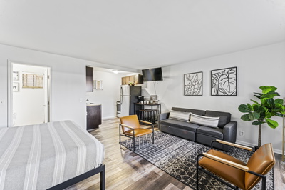 803 Hillview Hts