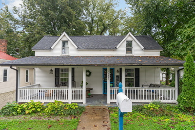 961 Glass St