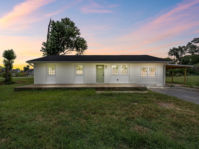 202 Peggy Dr