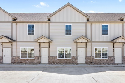 Exterior view of 940 Britton Springs in Clarksville, TN