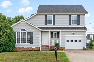 902 Fisher Ct