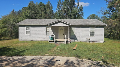 Exterior view of 580 Old Friendship Rd in Finger, TN