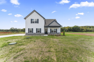 1122 Bluecreek Circle