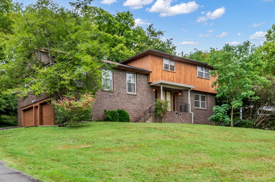 6828 Highland Park Dr