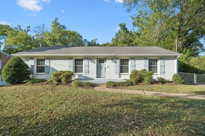 338 Lynn Dr