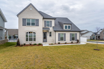 1102 Vicar Ln