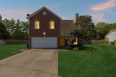 423 Knob Ct