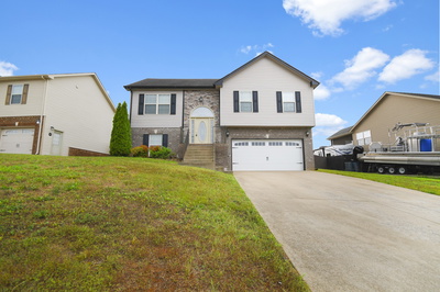 1842 Macarther Way