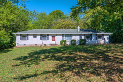 115 Chippendale Dr