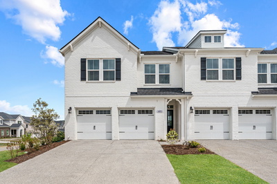 613 Club View Way