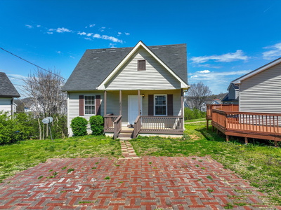 2688 Pine Ridge Dr