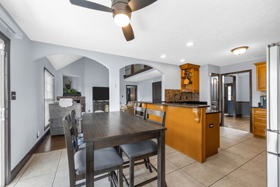 1590 Cobra Ln