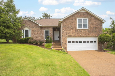 Exterior view of 7212 Magnolia Hills Dr in Nashville, TN