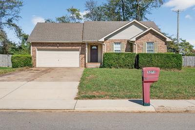 3273 N Senseney Cir