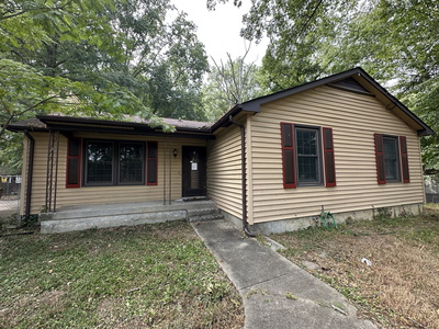 548 Buckeye Ln