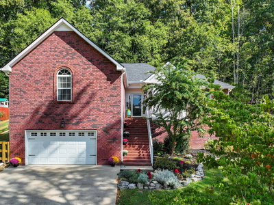 2128 Creek Trl