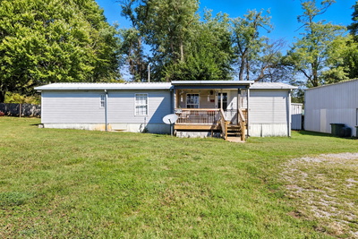 207 Center St