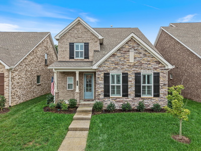 9031 Headwaters Dr