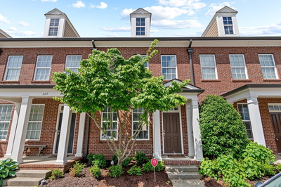 318 Byron Way