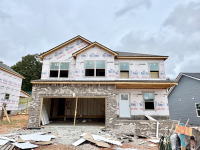 281 Cardinal Creek