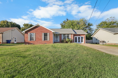609 Corinth Ct