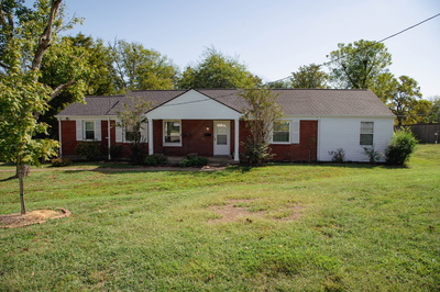 170 Hillcrest Dr