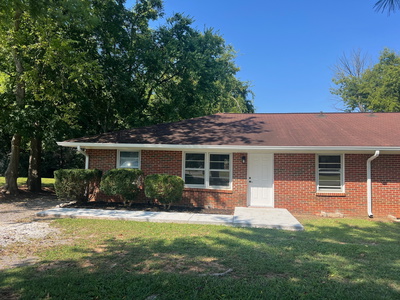 1811 Battleground Dr