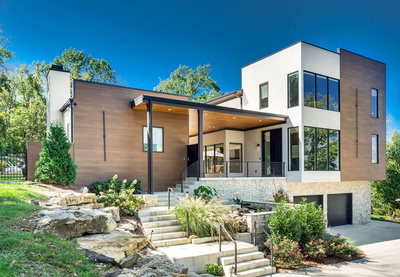 805 Hillwood Blvd