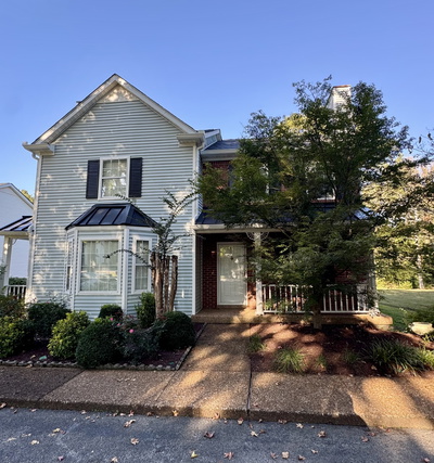 1277 Carriage Park Dr