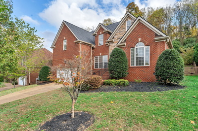 1490 Red Oak Dr