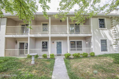 Exterior view of 8602 Old Carriage Court in Knoxville, TN