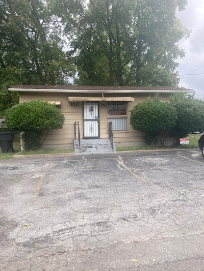 312 W Burton St
