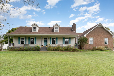 1130 Adam Dr