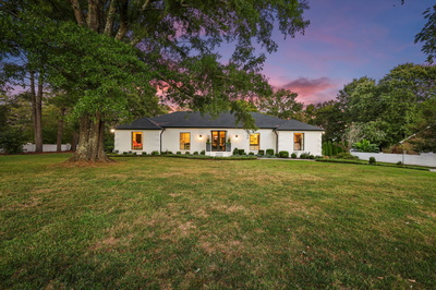 6312 Chickering Cir