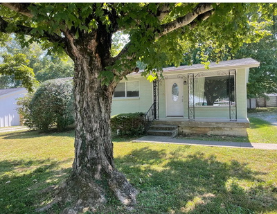 603 W Meade Blvd