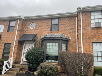 841 Wren Rd