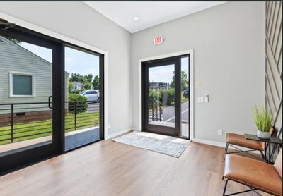2811 Azalea Pl