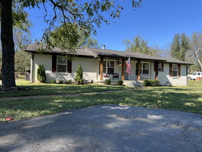 434 Sanders Ferry Rd