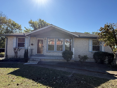 6413 Ranchero Dr