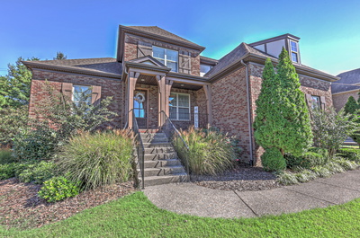 1005 Avery Trace Circle