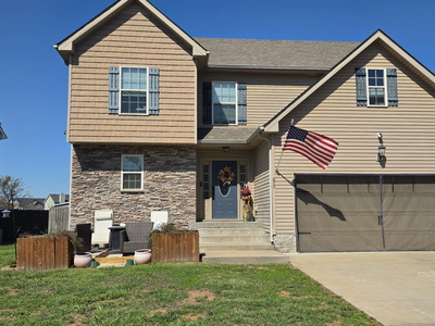 677 Fox Hound Dr