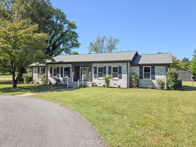 3703 Lexington Ct