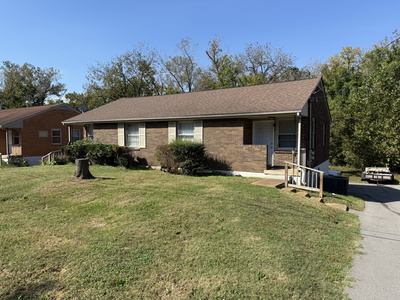 352 Foxglove Dr