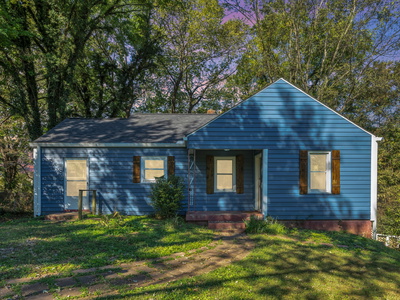 208 Inglewood Dr