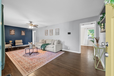 102 Preston Dr
