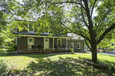 713 Sugartree Ln