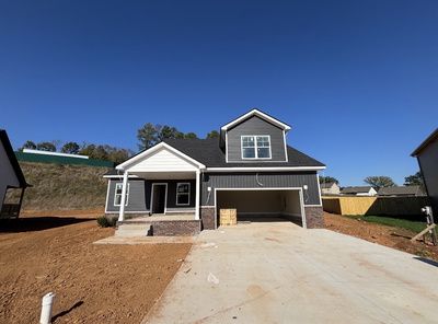 276 Cardinal Creek