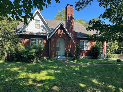 1012 Woodmont Blvd