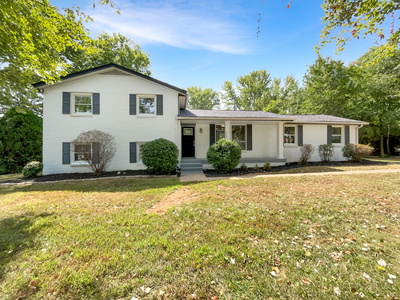2203 Green Acres Dr