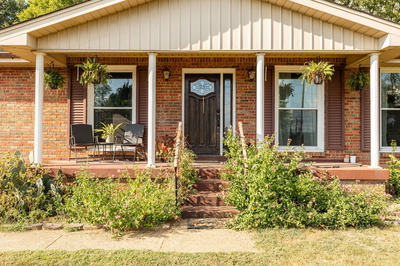 Exterior view of 703 Brick Church Ln in Whites Creek, TN